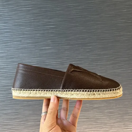 Cheap Louis Vuitton Flat Shoes For Men #1407807 Replica Wholesale [$122.00 USD] [ITEM#1407807] on Replica Louis Vuitton Flat Shoes