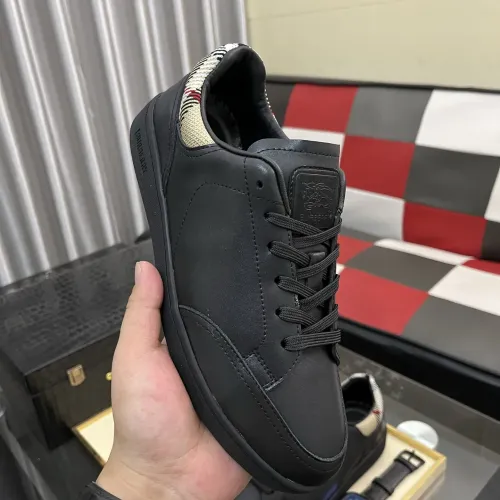 Cheap Burberry Casual Shoes For Men #1408026 Replica Wholesale [$76.00 USD] [ITEM#1408026] on Replica Burberry Casual Shoes