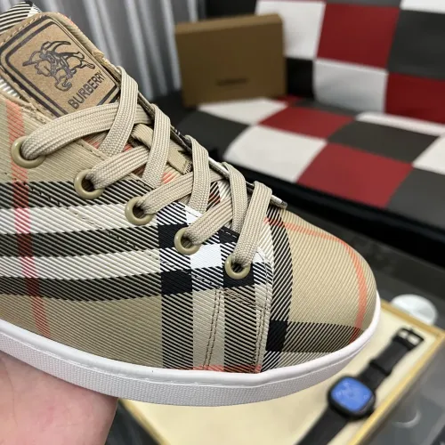 Cheap Burberry Casual Shoes For Men #1408027 Replica Wholesale [$76.00 USD] [ITEM#1408027] on Replica Burberry Casual Shoes
