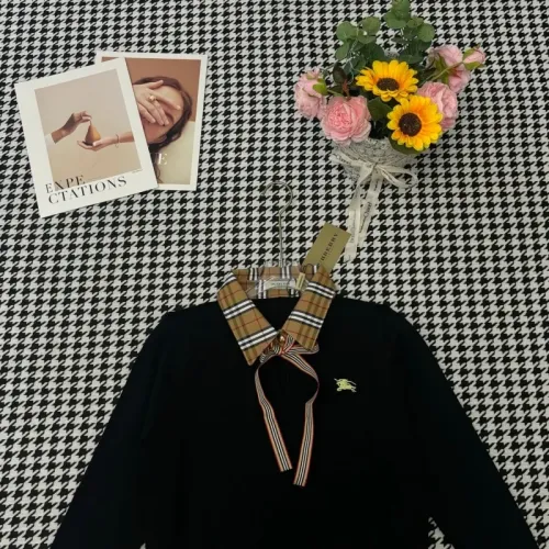 Cheap Burberry Fashion Sweaters Long Sleeved For Women #1408303 Replica Wholesale [$64.00 USD] [ITEM#1408303] on Replica Burberry Fashion Sweaters