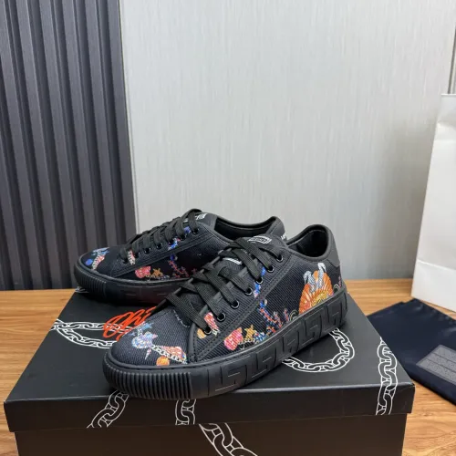 Versace Casual Shoes For Women #1408337