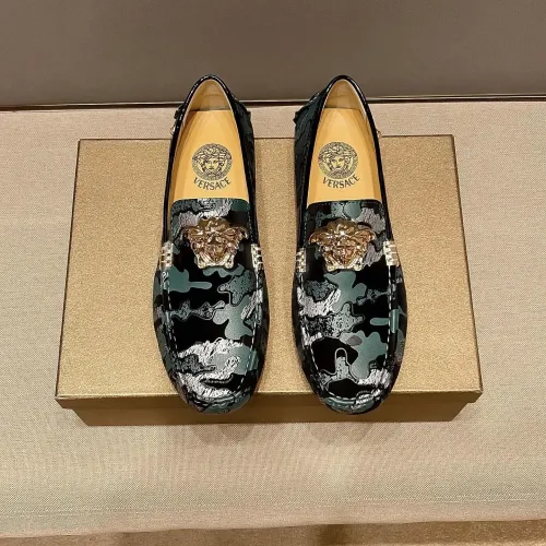 Versace Leather Shoes For Men #1408365