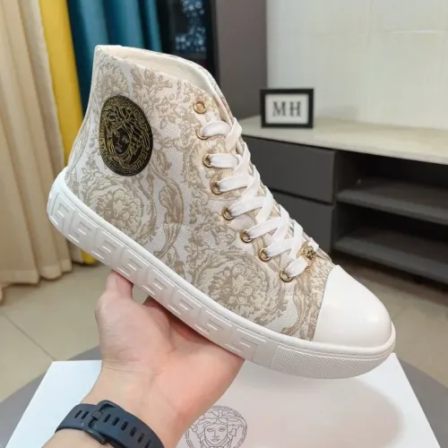 Cheap Versace High Tops Shoes For Men #1408411 Replica Wholesale [$80.00 USD] [ITEM#1408411] on Replica Versace High Tops Shoes