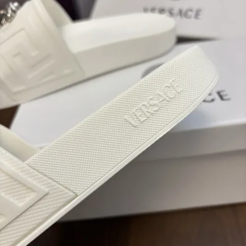 Cheap Versace Slippers For Men #1408791 Replica Wholesale [$48.00 USD] [ITEM#1408791] on Replica Versace Slippers