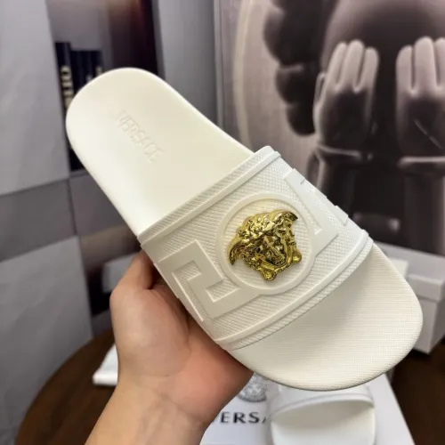 Cheap Versace Slippers For Men #1408792 Replica Wholesale [$48.00 USD] [ITEM#1408792] on Replica Versace Slippers