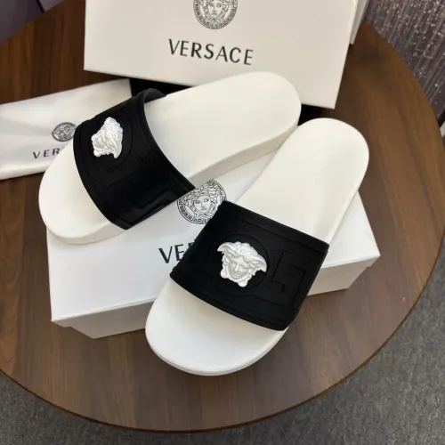 Versace Slippers For Men #1408829