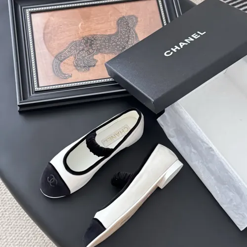 Cheap Chanel Flat Shoes For Women #1408904 Replica Wholesale [$102.00 USD] [ITEM#1408904] on Replica Chanel Flat Shoes