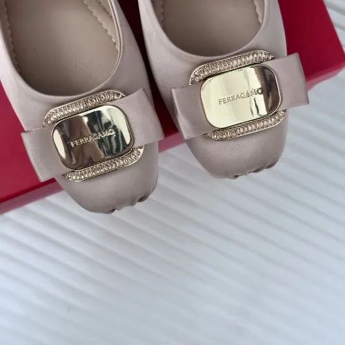 Cheap Salvatore Ferragamo Flat Shoes For Women #1408911 Replica Wholesale [$102.00 USD] [ITEM#1408911] on Replica Salvatore Ferragamo Flat Shoes
