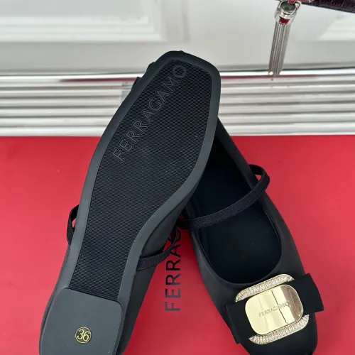 Cheap Salvatore Ferragamo Flat Shoes For Women #1408912 Replica Wholesale [$102.00 USD] [ITEM#1408912] on Replica Salvatore Ferragamo Flat Shoes