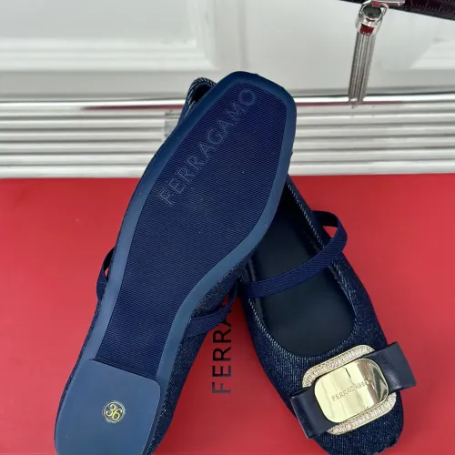 Cheap Salvatore Ferragamo Flat Shoes For Women #1408913 Replica Wholesale [$102.00 USD] [ITEM#1408913] on Replica Salvatore Ferragamo Flat Shoes
