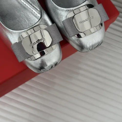 Cheap Salvatore Ferragamo Flat Shoes For Women #1408914 Replica Wholesale [$102.00 USD] [ITEM#1408914] on Replica Salvatore Ferragamo Flat Shoes