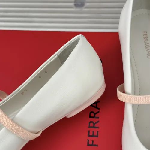 Cheap Salvatore Ferragamo Flat Shoes For Women #1408916 Replica Wholesale [$105.00 USD] [ITEM#1408916] on Replica Salvatore Ferragamo Flat Shoes