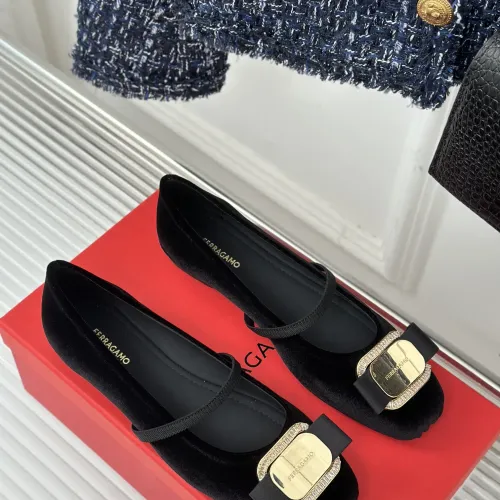 Cheap Salvatore Ferragamo Flat Shoes For Women #1408920 Replica Wholesale [$105.00 USD] [ITEM#1408920] on Replica Salvatore Ferragamo Flat Shoes