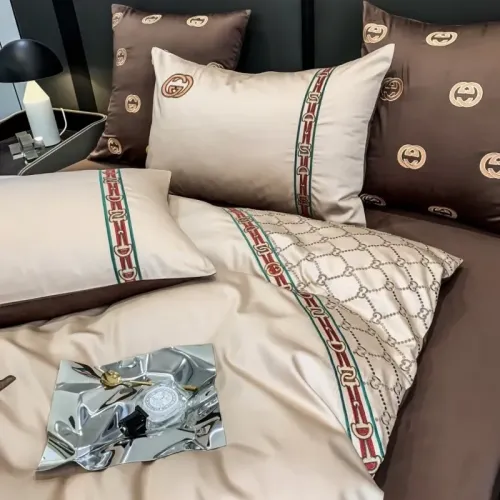Cheap Gucci Bedding #1408940 Replica Wholesale [$150.00 USD] [ITEM#1408940] on Replica Gucci Bedding