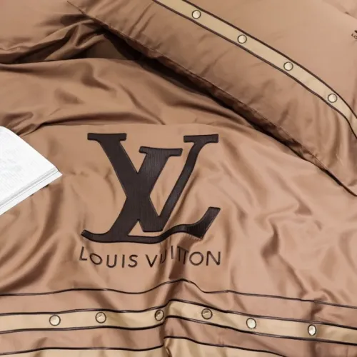 Cheap Louis Vuitton Bedding #1408955 Replica Wholesale [$150.00 USD] [ITEM#1408955] on Replica Louis Vuitton Bedding