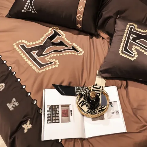 Cheap Louis Vuitton Bedding #1408956 Replica Wholesale [$150.00 USD] [ITEM#1408956] on Replica Louis Vuitton Bedding