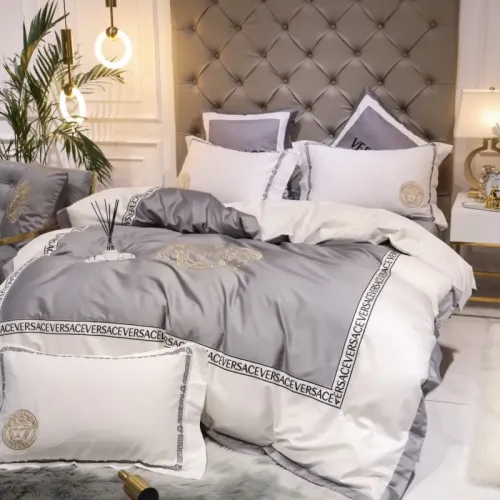 Cheap Versace Bedding #1408965 Replica Wholesale [$175.00 USD] [ITEM#1408965] on Replica Versace Bedding