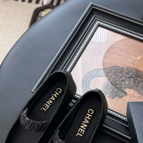 Cheap Chanel Flat Shoes For Women #1408990 Replica Wholesale [$102.00 USD] [ITEM#1408990] on Replica Chanel Flat Shoes