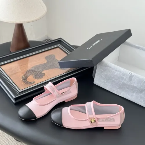 Chanel Flat Shoes For Women #1408997