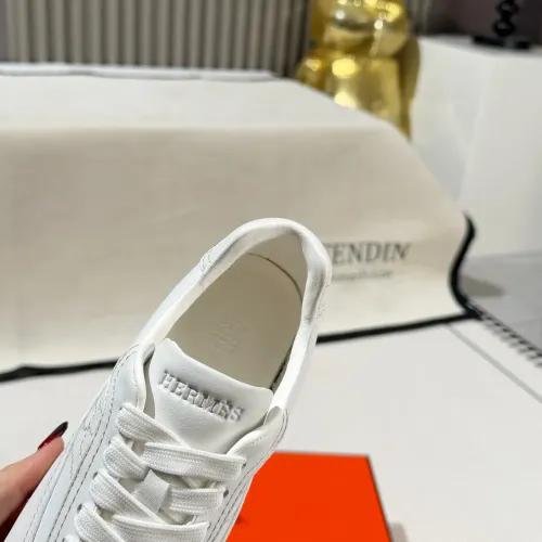 Cheap Hermes Casual Shoes For Women #1409249 Replica Wholesale [$98.00 USD] [ITEM#1409249] on Replica Hermes Casual Shoes