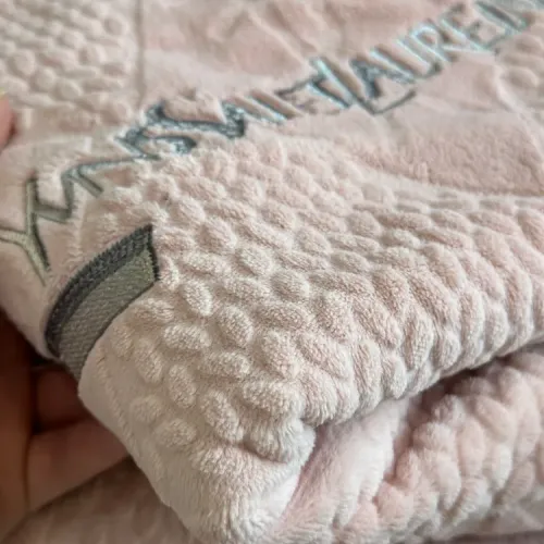 Cheap Yves Saint Laurent YSL Bedding #1409313 Replica Wholesale [$150.00 USD] [ITEM#1409313] on Replica Yves Saint Laurent YSL Bedding