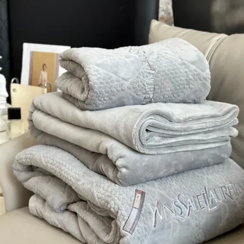 Cheap Yves Saint Laurent YSL Bedding #1409319 Replica Wholesale [$150.00 USD] [ITEM#1409319] on Replica Yves Saint Laurent YSL Bedding