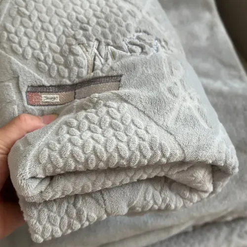 Cheap Yves Saint Laurent YSL Bedding #1409319 Replica Wholesale [$150.00 USD] [ITEM#1409319] on Replica Yves Saint Laurent YSL Bedding