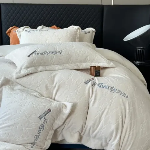 Cheap Yves Saint Laurent YSL Bedding #1409327 Replica Wholesale [$150.00 USD] [ITEM#1409327] on Replica Yves Saint Laurent YSL Bedding