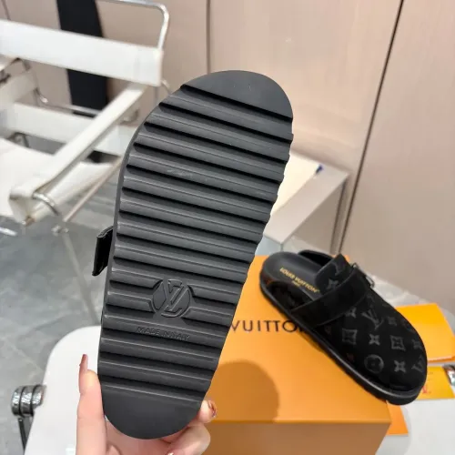 Cheap Louis Vuitton Slippers For Men #1409599 Replica Wholesale [$105.00 USD] [ITEM#1409599] on Replica Louis Vuitton Slippers