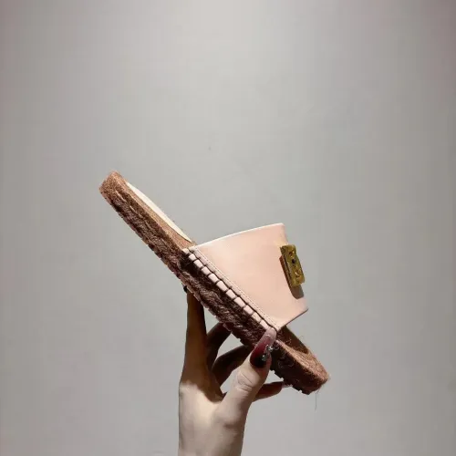 Cheap Dolce &amp; Gabbana D&amp;G Slippers For Women #1409662 Replica Wholesale [$88.00 USD] [ITEM#1409662] on Replica Dolce &amp; Gabbana D&amp;G Slippers