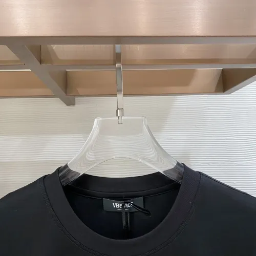 Cheap Versace T-Shirts Short Sleeved For Men #1409783 Replica Wholesale [$92.00 USD] [ITEM#1409783] on Replica Versace T-Shirts