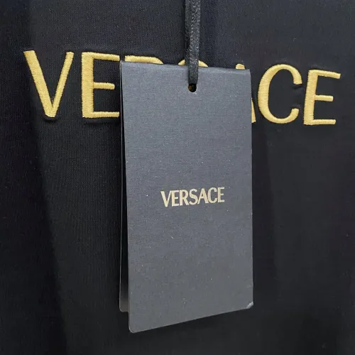 Cheap Versace T-Shirts Short Sleeved For Men #1409783 Replica Wholesale [$92.00 USD] [ITEM#1409783] on Replica Versace T-Shirts