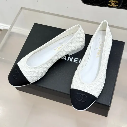 Chanel Flat Shoes For Women #1409894