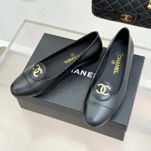 Chanel Flat Shoes For Women #1409899