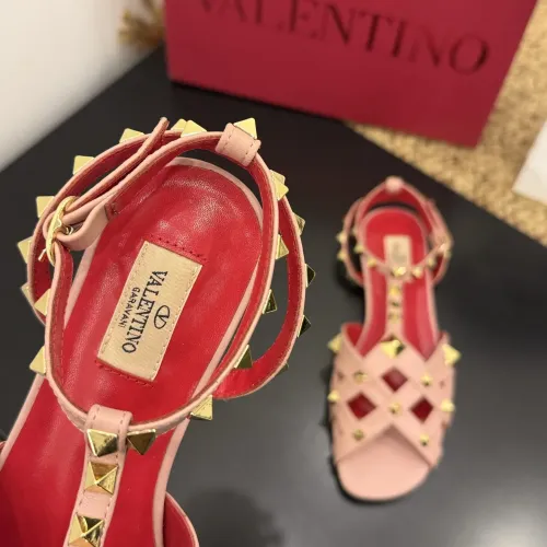 Cheap Valentino Sandal For Women #1409931 Replica Wholesale [$122.00 USD] [ITEM#1409931] on Replica Valentino Sandal