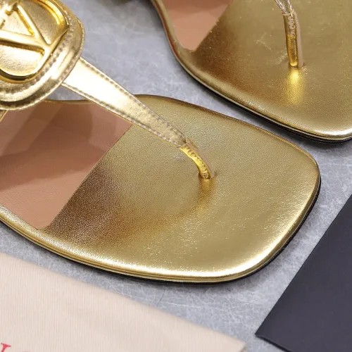 Cheap Valentino Sandal For Women #1409958 Replica Wholesale [$102.00 USD] [ITEM#1409958] on Replica Valentino Sandal