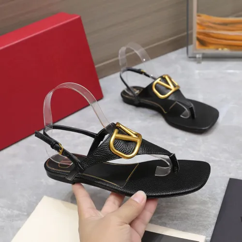 Cheap Valentino Sandal For Women #1409962 Replica Wholesale [$102.00 USD] [ITEM#1409962] on Replica Valentino Sandal