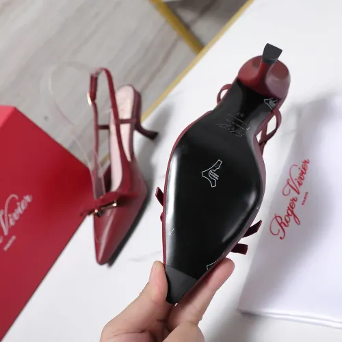 Cheap Roger Vivier Sandal For Women #1409969 Replica Wholesale [$115.00 USD] [ITEM#1409969] on Replica Roger Vivier Sandal