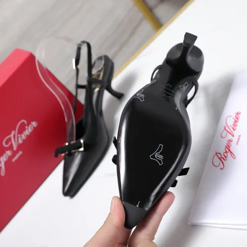 Cheap Roger Vivier Sandal For Women #1409971 Replica Wholesale [$115.00 USD] [ITEM#1409971] on Replica Roger Vivier Sandal