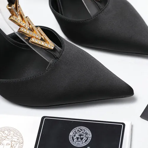 Cheap Versace Sandal For Women #1409976 Replica Wholesale [$115.00 USD] [ITEM#1409976] on Replica Versace Sandal