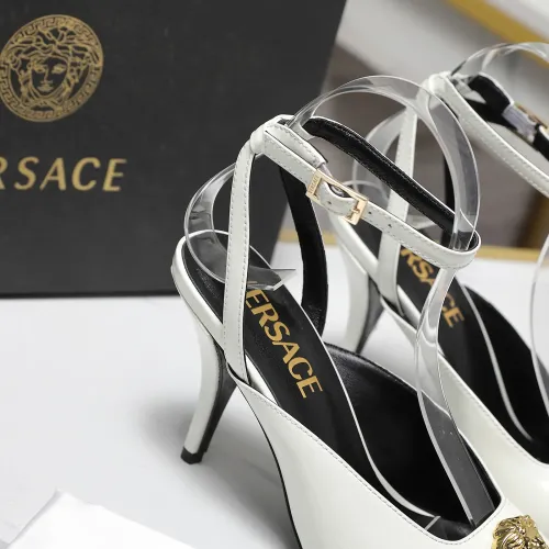 Cheap Versace Sandal For Women #1409987 Replica Wholesale [$118.00 USD] [ITEM#1409987] on Replica Versace Sandal