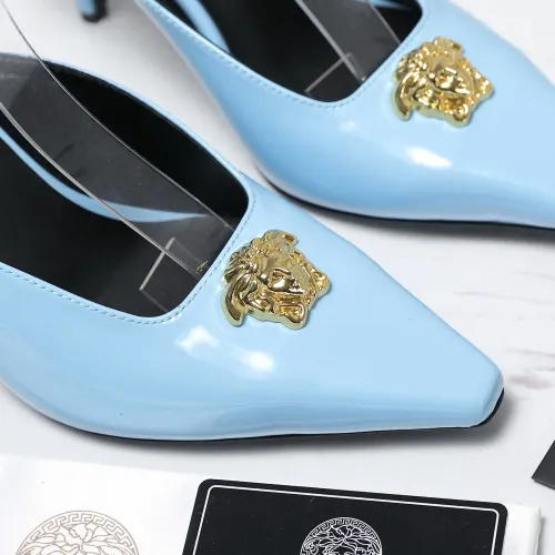 Cheap Versace Sandal For Women #1409989 Replica Wholesale [$118.00 USD] [ITEM#1409989] on Replica Versace Sandal