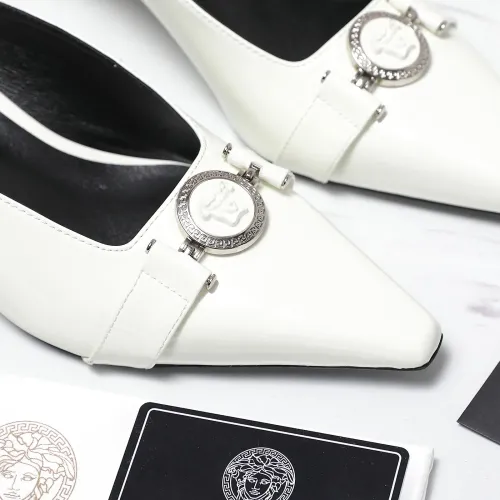 Cheap Versace Slippers For Women #1409992 Replica Wholesale [$118.00 USD] [ITEM#1409992] on Replica Versace Slippers