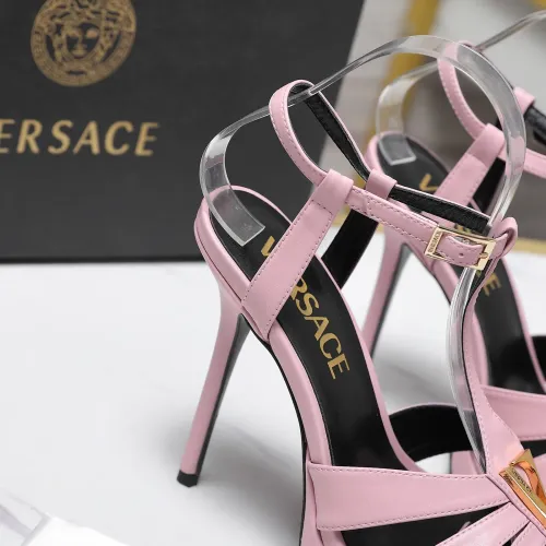 Cheap Versace Sandal For Women #1409999 Replica Wholesale [$118.00 USD] [ITEM#1409999] on Replica Versace Sandal
