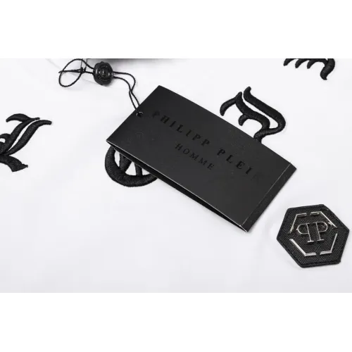 Cheap Philipp Plein PP T-Shirts Short Sleeved For Men #1410121 Replica Wholesale [$27.00 USD] [ITEM#1410121] on Replica Philipp Plein PP T-Shirts