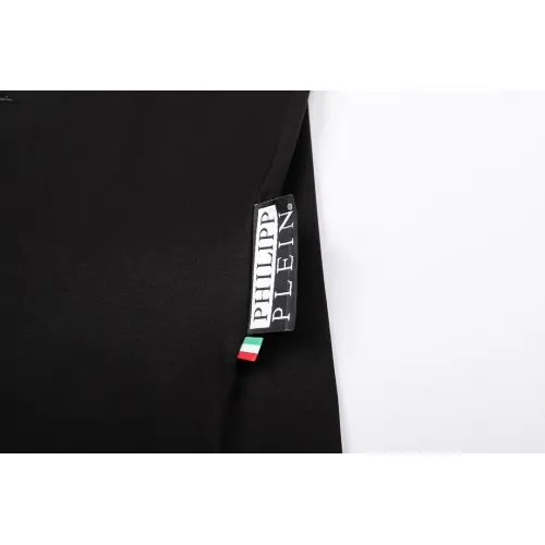 Cheap Philipp Plein PP T-Shirts Short Sleeved For Men #1410134 Replica Wholesale [$27.00 USD] [ITEM#1410134] on Replica Philipp Plein PP T-Shirts