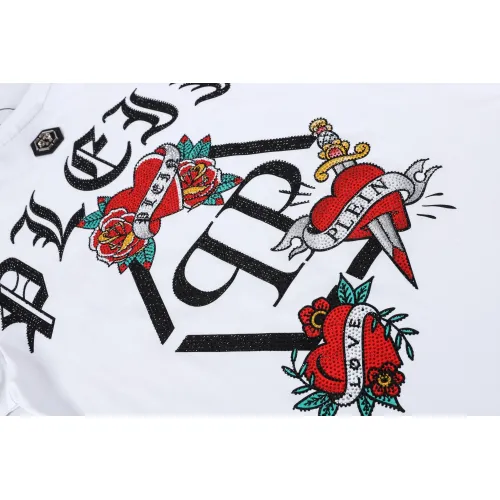 Cheap Philipp Plein PP T-Shirts Short Sleeved For Men #1410137 Replica Wholesale [$27.00 USD] [ITEM#1410137] on Replica Philipp Plein PP T-Shirts