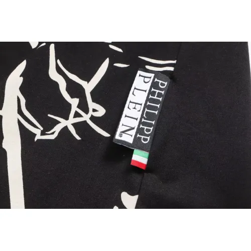 Cheap Philipp Plein PP T-Shirts Short Sleeved For Men #1410150 Replica Wholesale [$27.00 USD] [ITEM#1410150] on Replica Philipp Plein PP T-Shirts