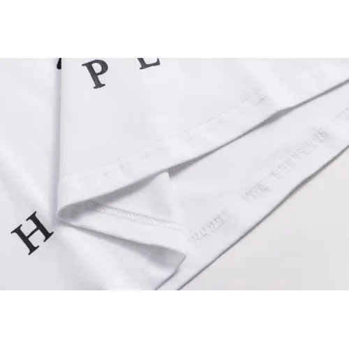 Cheap Philipp Plein PP T-Shirts Short Sleeved For Men #1410153 Replica Wholesale [$27.00 USD] [ITEM#1410153] on Replica Philipp Plein PP T-Shirts