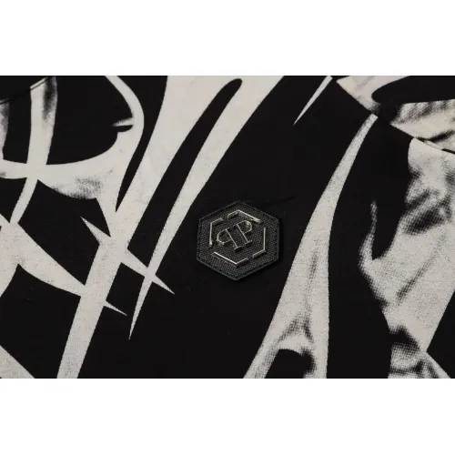 Cheap Philipp Plein PP T-Shirts Short Sleeved For Men #1410158 Replica Wholesale [$27.00 USD] [ITEM#1410158] on Replica Philipp Plein PP T-Shirts